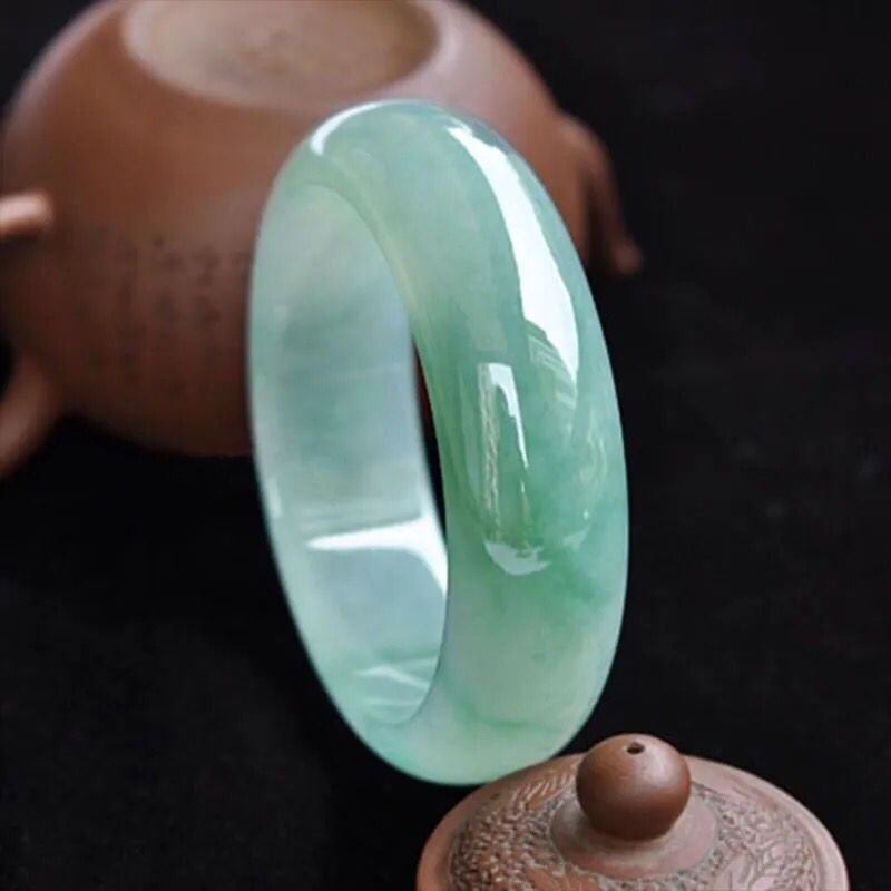 Myanmar natural jade bracelet, - огляд і ціна Lighting
